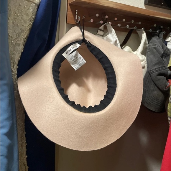 NWOTBcbg wide brim fedora hat - Picture 2 of 3